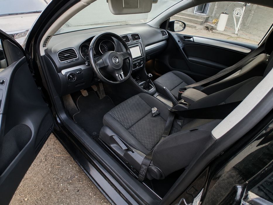 Vând golf 6 motor 1.6 benzina