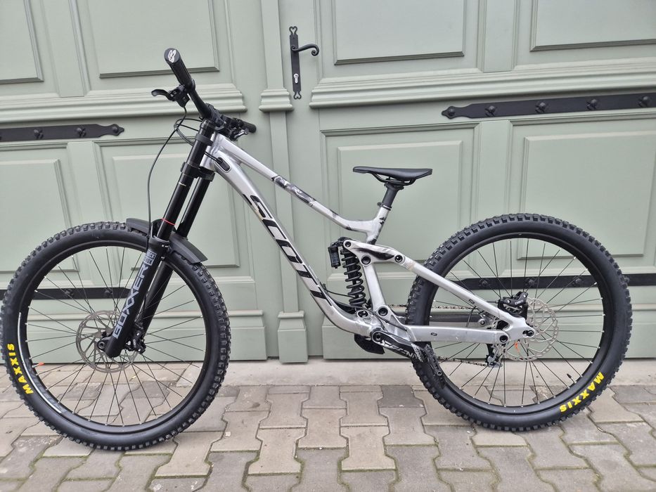 Scott Gambler 20 2026   S, L, XL