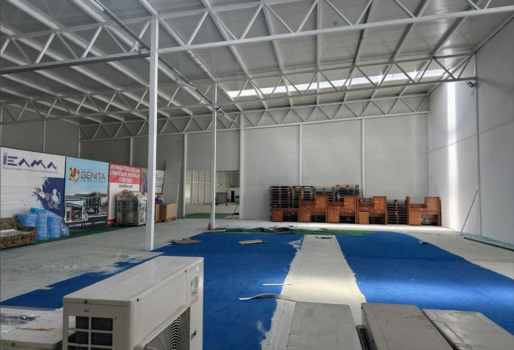 Склад (спортна зала) 1500 м2, Тополи