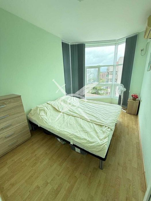 Продава се Тристаен апартамент в к.к. Слънчев бряг - 98 кв.м за 1000 €/кв.м - Снимка #1