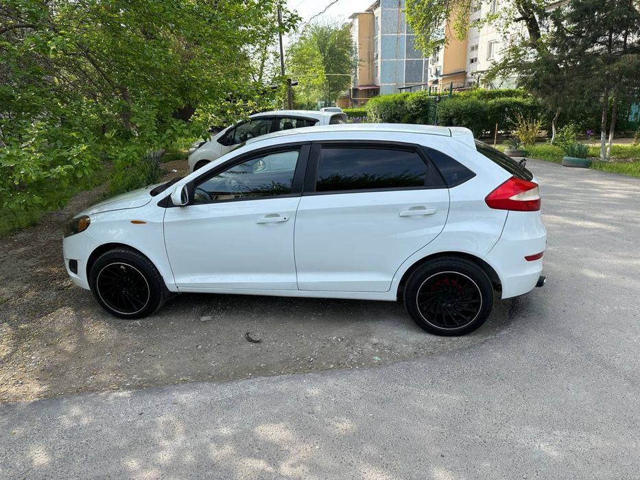 Продается машина