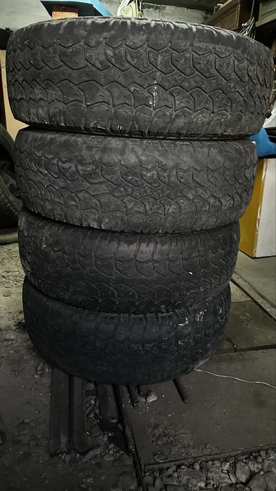 Шины летние 265/75 R16 б/у