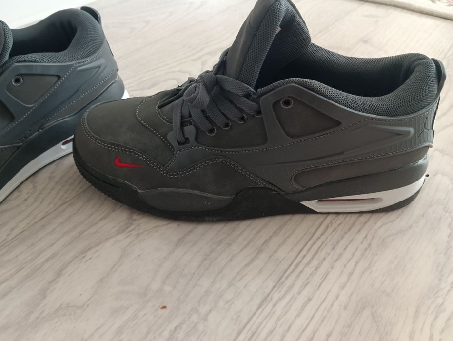 кроссовки nike 40 темно серые