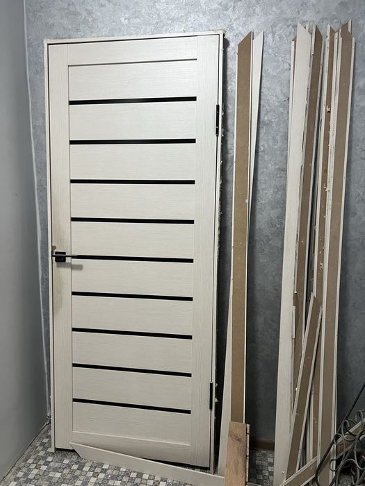 Продам бу дверь 200х80 в комплекте