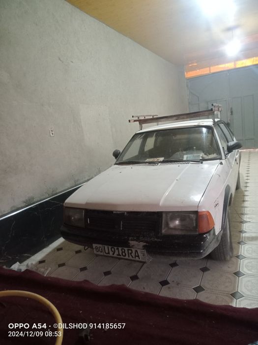 Москевич 2141 тезда сотилади