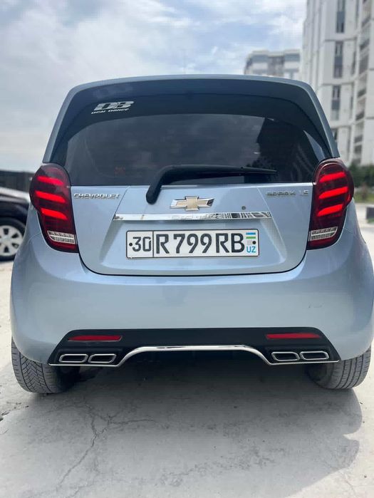 Chevrolet Spark 2011 — 3