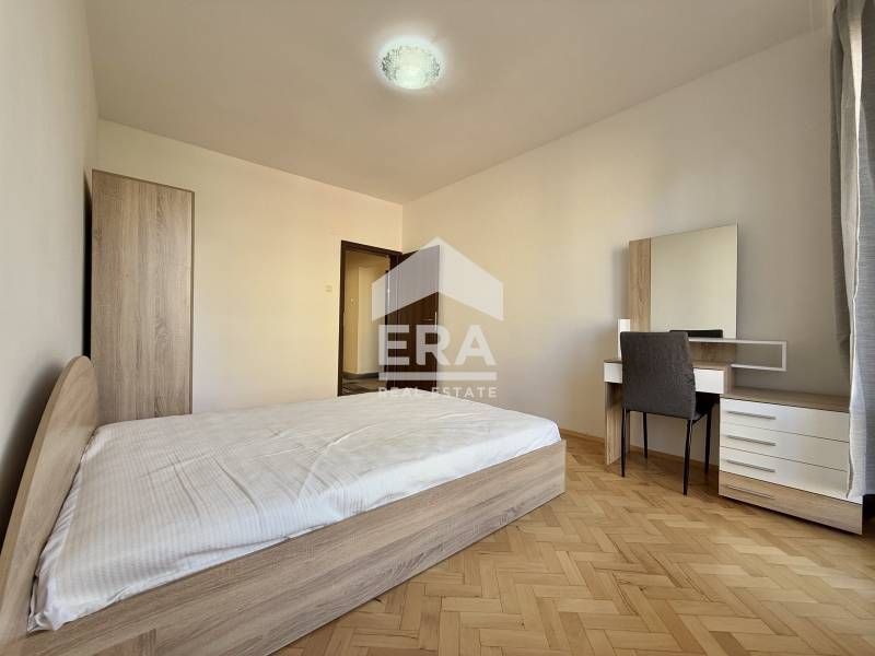 Продава се Тристаен апартамент в София, Гео Милев - 82 кв.м за 3903 €/кв.м - Снимка #10