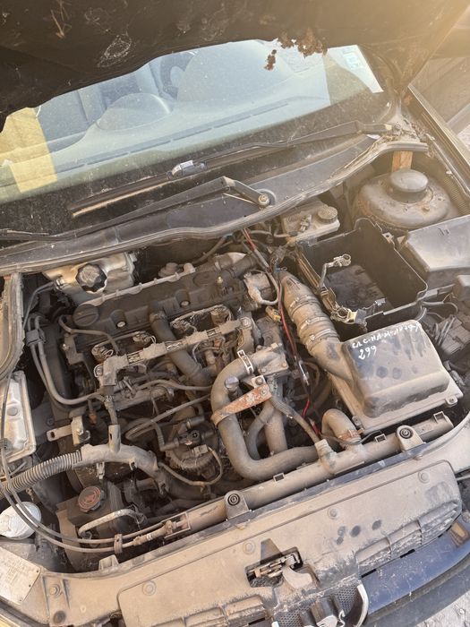 Peugeot 206 2.0 hdi на части може и цяла