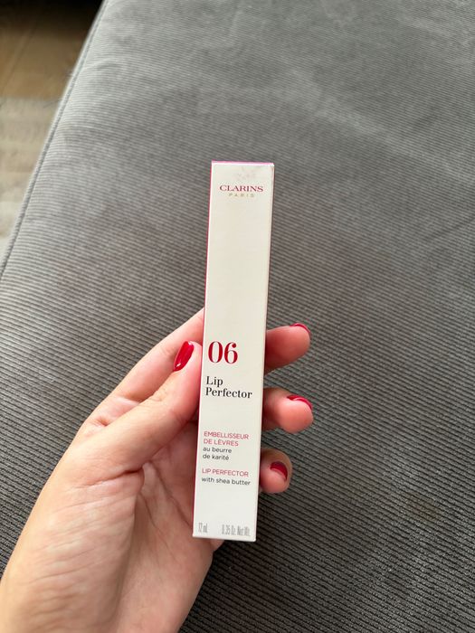 Гланц за устни - глос, Clarins