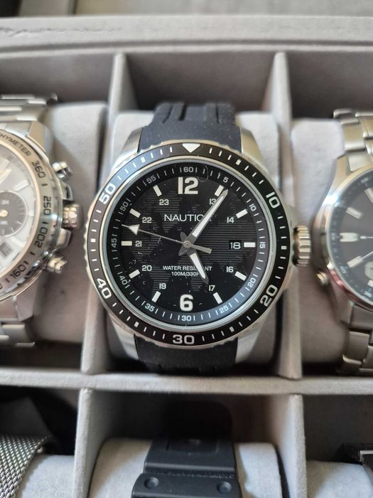 Лот часовници - Casio, Lorus, Nautica