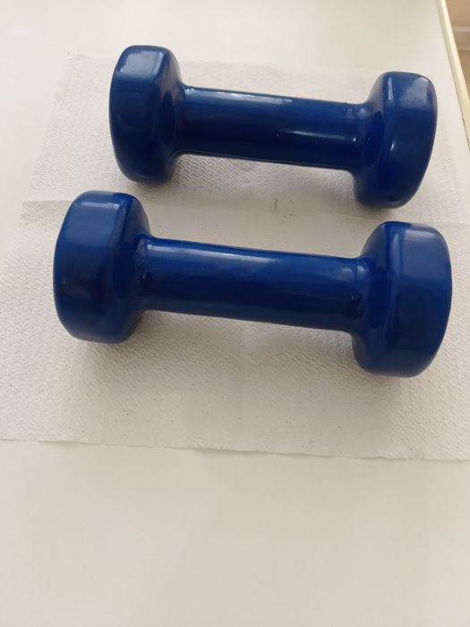 Продам гантели 2штук
