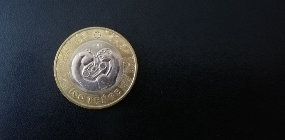 коллекционные монеты 100 тенге