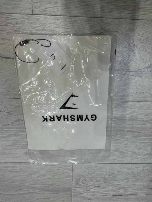 Тениска - GymShark / Чисто нова - Синя