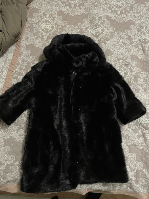 Продам норковую шубу
