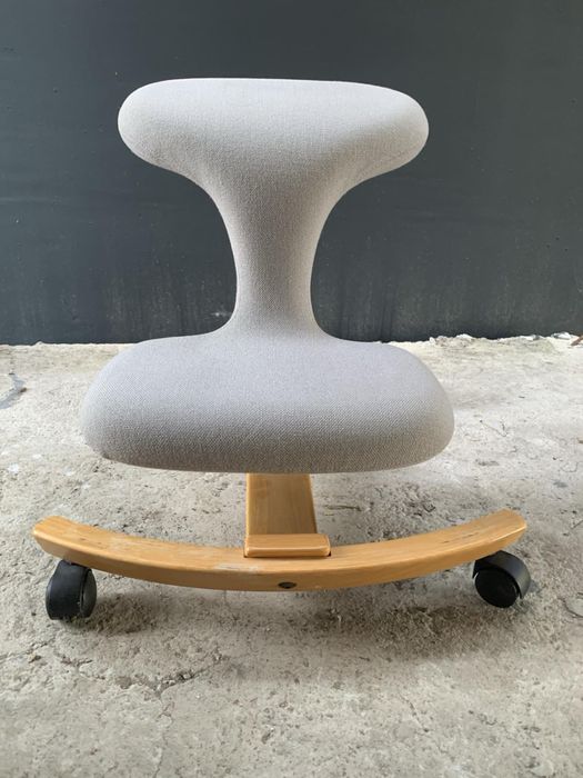 Ергономичен стол Stokke Rybo Balans за бюро