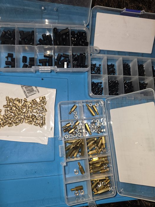 Set de suruburi laptop telefon electronice