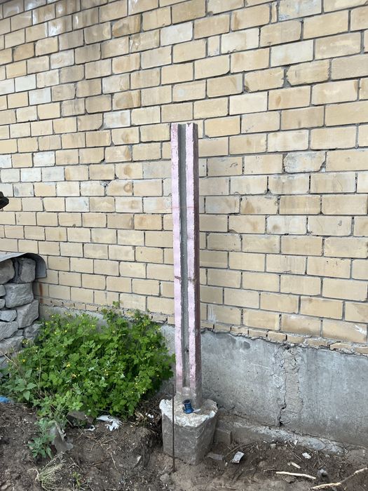 Продам бетонные столбы