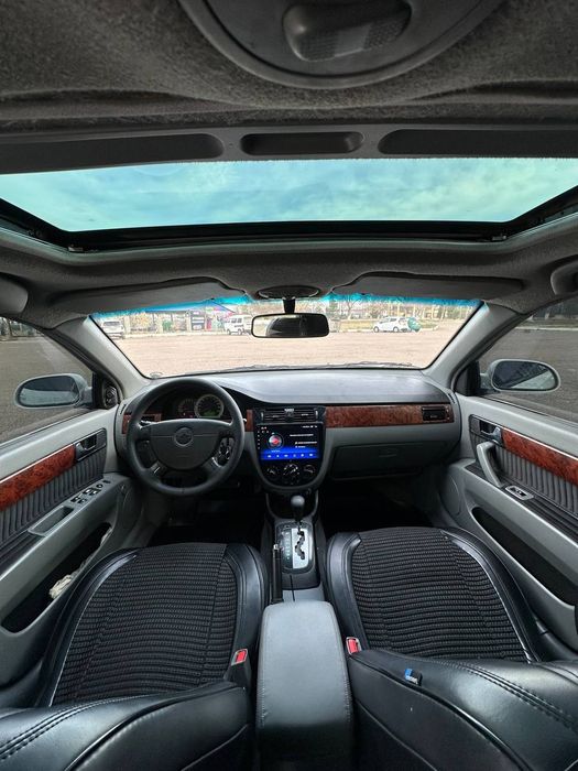 Lasetti 1.8 avtomat srochna