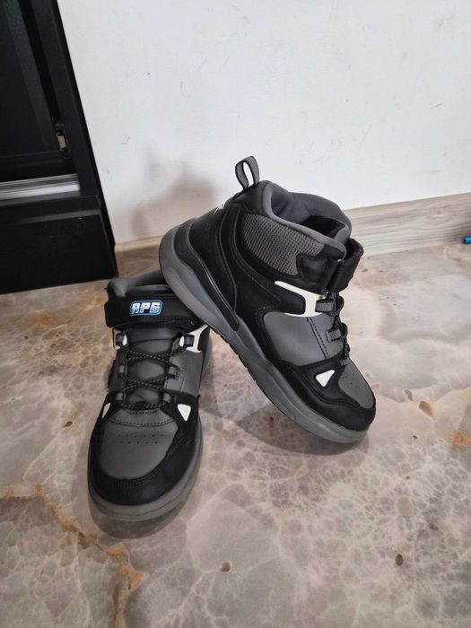 Детски APG кецове