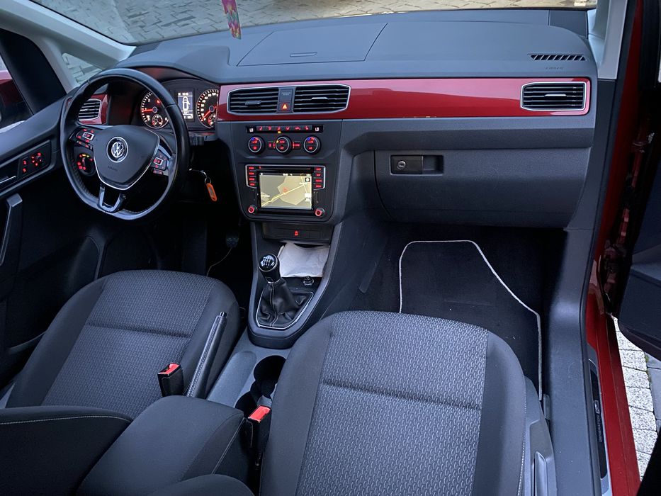 VW CADDY~2.0~Tdi~150 CP-Euro-6~Camera retur-Bi-Xenon-Webasto