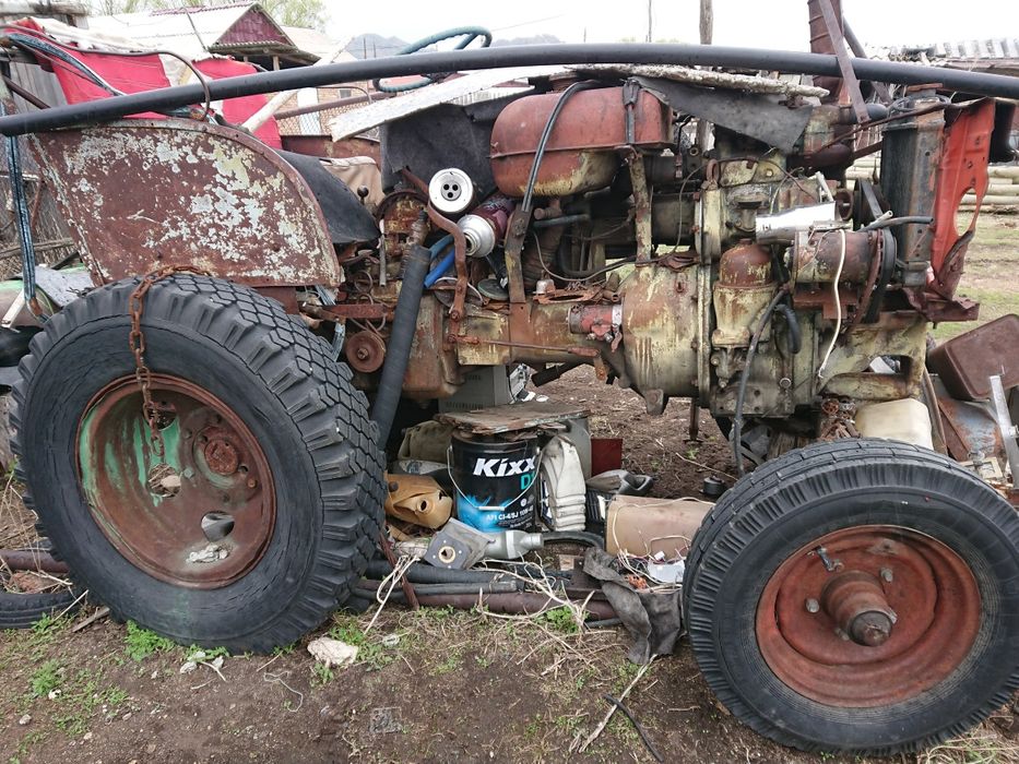 Продам трактор ДТ-20