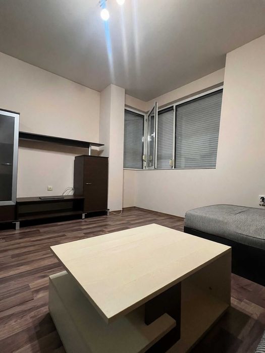 Дава се под наем Двустаен апартамент в Пловдив, Южен - 65 кв.м за 490 € - Снимка #5