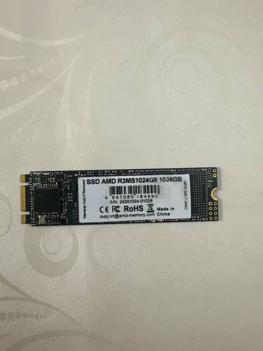 Ssd m2 1TB от amd Новый