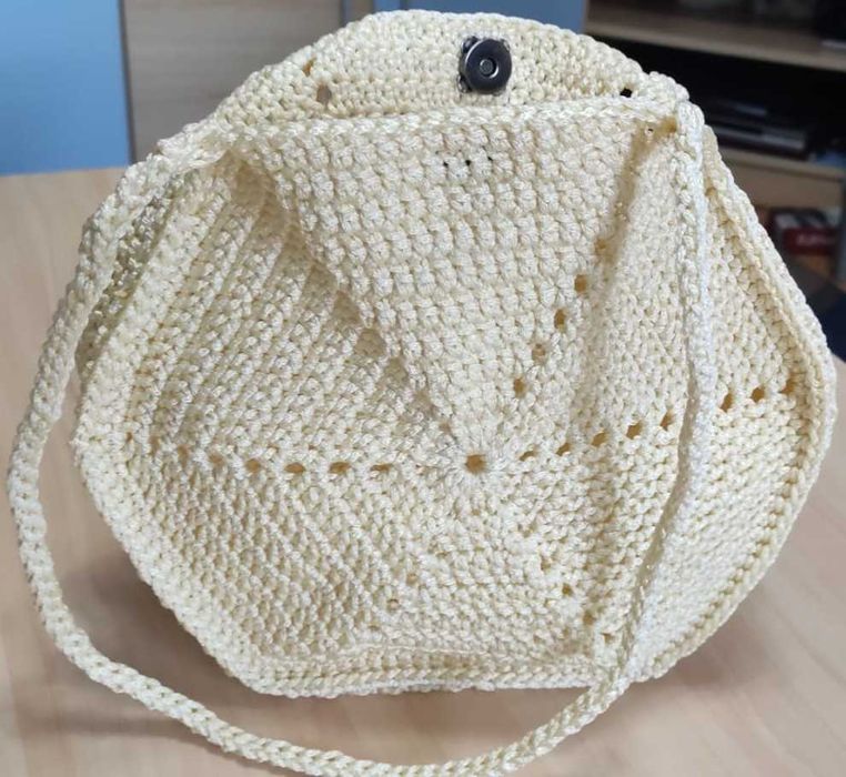 Genți si poșete hand made