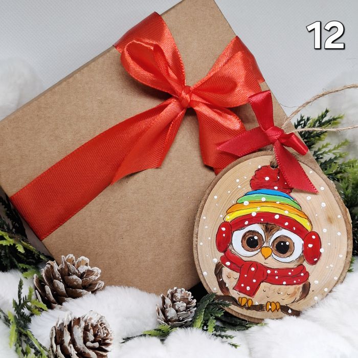 Коледни рисувани играчки