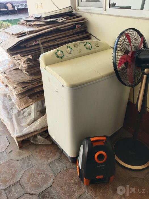 Kir moshina 7 kg po'l avtomat. Ventilyator plisos va karobkala sotilad
