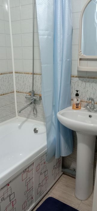 Продам квартиру в хорошем благоустроенном доме