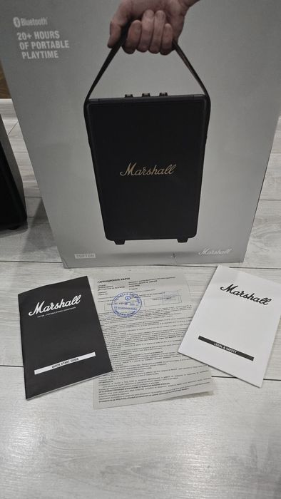 Продавам  Marshall Tufton най - добрата bluetooth колонка.