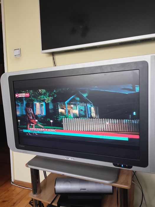 LCD телевизор HYUNDAI 32 инча
