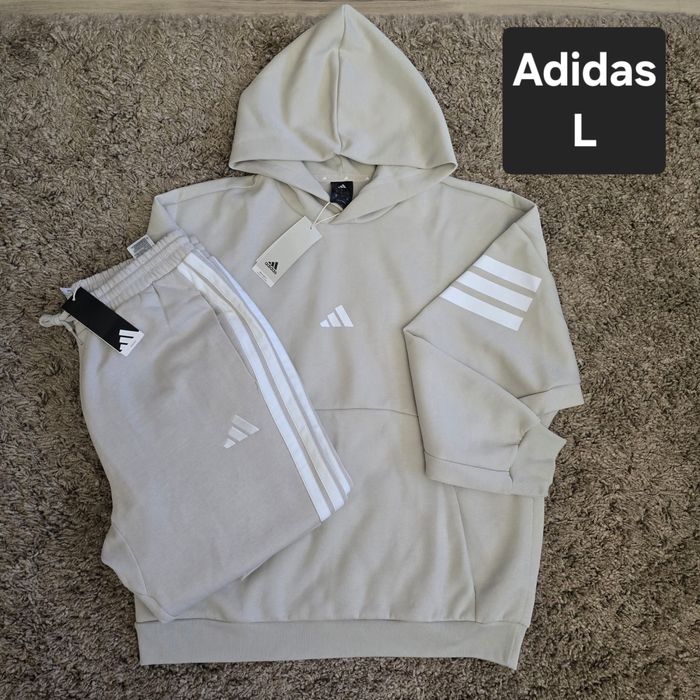 Trening Adidas  Nou detali in poze jumate pret