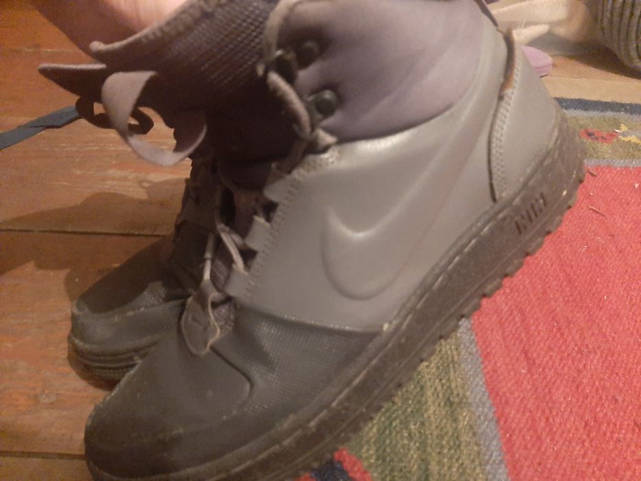 Nike Manoa boots