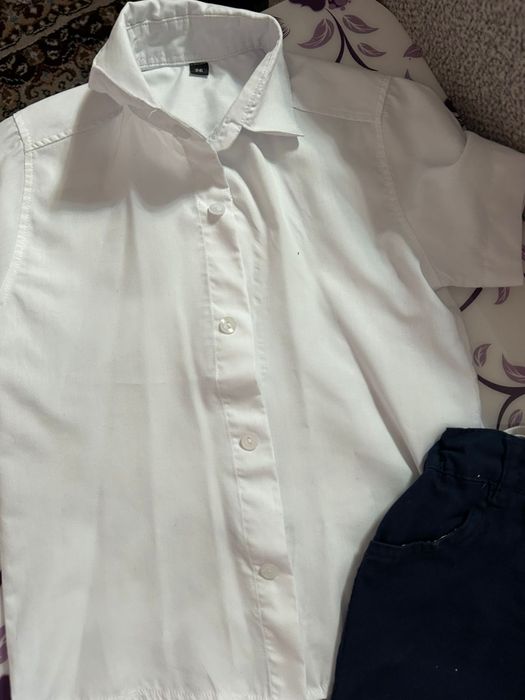 Продам брюки для мальчика и рубашку