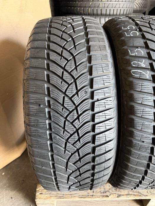 4 anvelope iarna  225/55/17 , 101V , GoodYear , 6-6.5 mm !