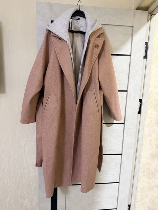 Пальто  сотилади. Турция