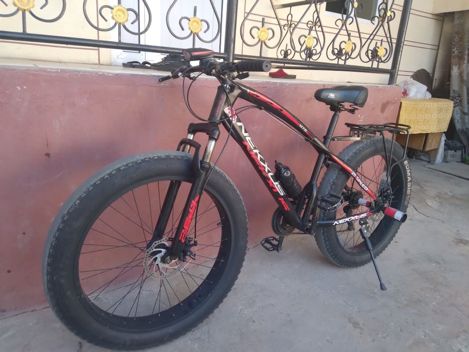 Nekxus sheroki balon sotila 26razmer arginal