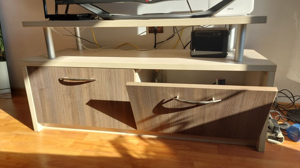 Поръчков TV шкаф - MDF