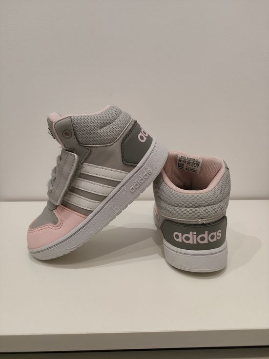 Детски маратонки, Adidas Hoops, номер 26, стелка 16,5см