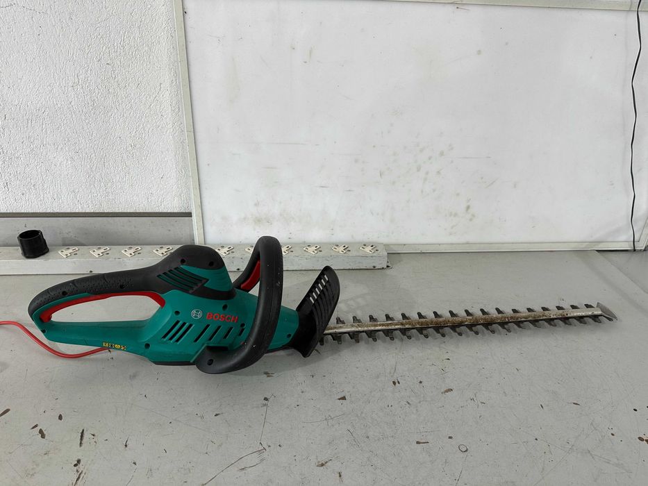 Храсторез - Bosch 600 W 550 mm