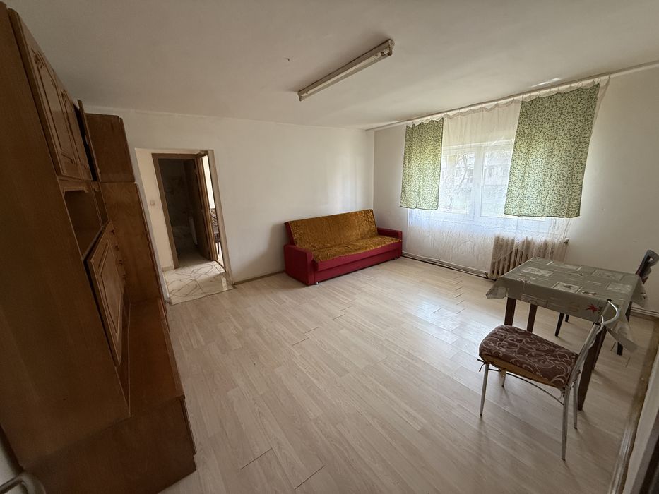 Ofer spre vanzare Apartament 2 Camere Micro 16 / Parter
