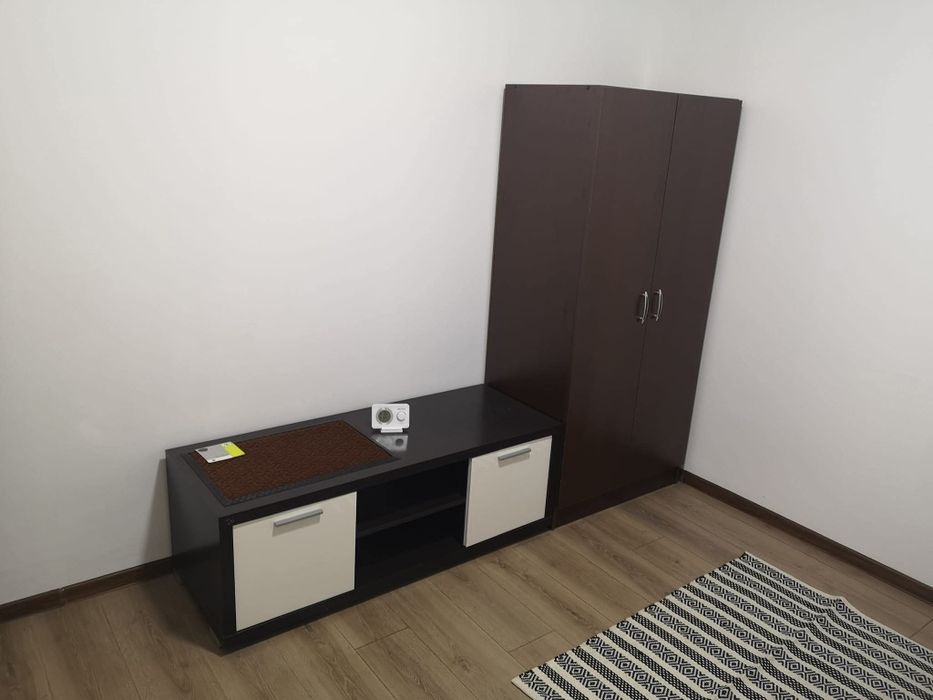 Închiriez apartament 2 camere str Romana Bistrita