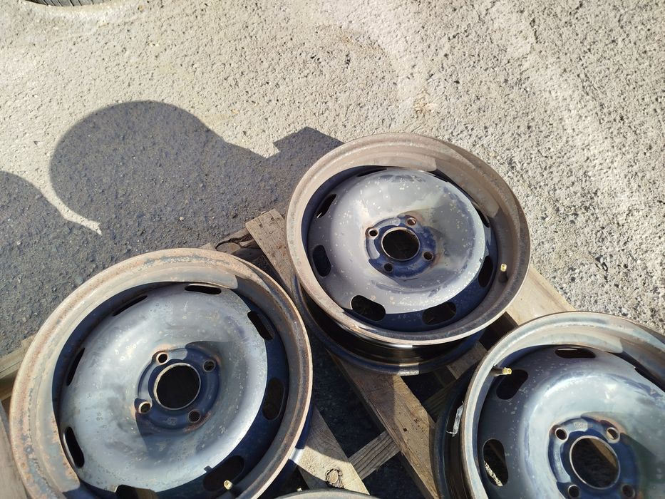 15 цола 4 х 108 мм Пежо / Ситроен / Опел - 6,5 инча / ЕТ 20