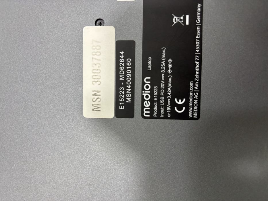 Ноутбук MEDION в отличном состоянии