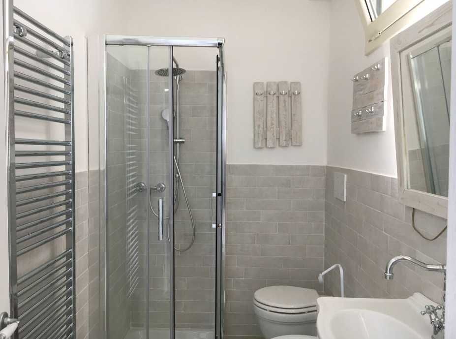 Дава се под наем Двустаен апартамент в Пловдив, Каменица 2 - 61 кв.м за 219.3 € - Снимка #3