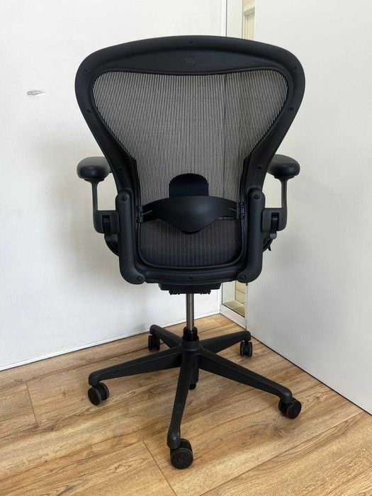 Refurbished Herman Miller Aeron Remastered Graphite