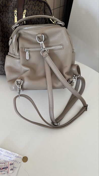 Дорогие сумки  б/у по 5000тг