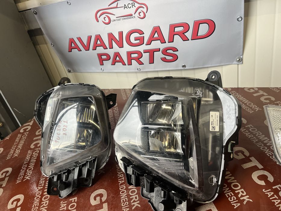 Фар Hyundai Tucson 2022-